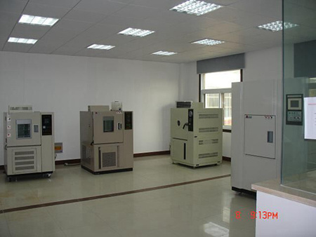 實(shí)驗(yàn)設(shè)備